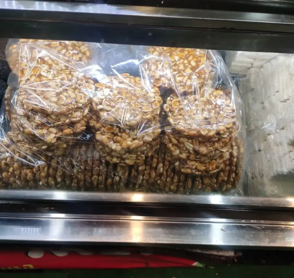 SADA CHIKKI PER 1/2 KG